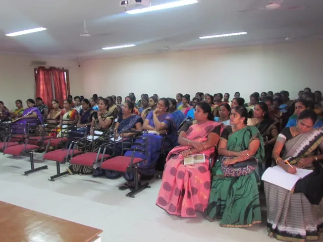 Nivedita Academy,Trichy(NEET JEE CLAT IELTS PTE TOEFL OET Banking CAT UPSC SSC RRB TNPSC Spoken English SAT TET) - 5