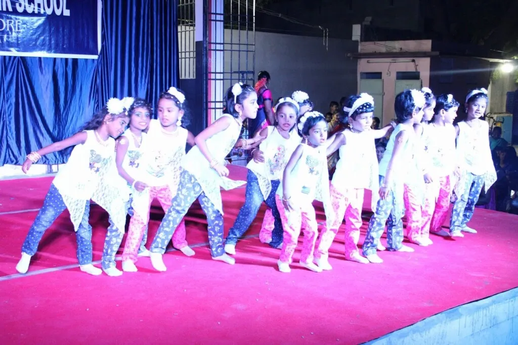 Vidya Mandir Matriculation Higher Secondary School