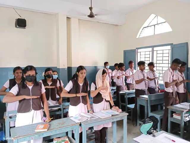 Nav Bharat Matric. Higher Secondary School - 4