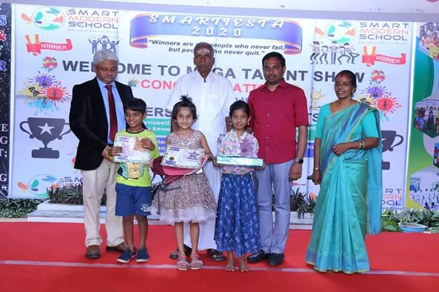 Smart Modern School - 3