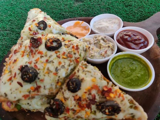 Om BABOSA caterers & cafe restore - 4