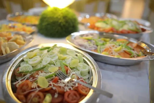 916 catering service - 2