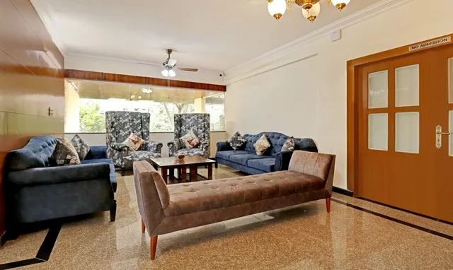 Treebo Trend Celebrity Hotels And Suites - 3