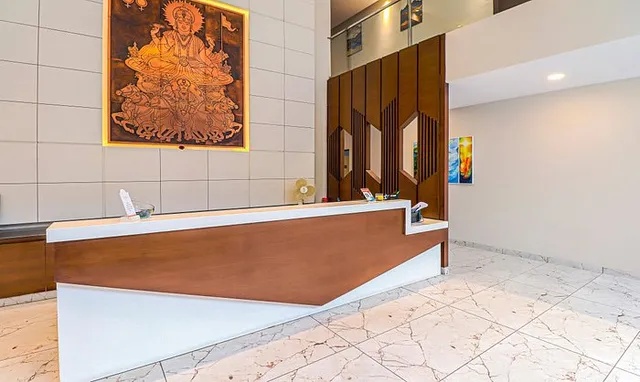 Treebo Trend Yc Grand Boutique - 2