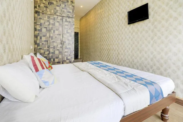 OYO Flagship Together - 2