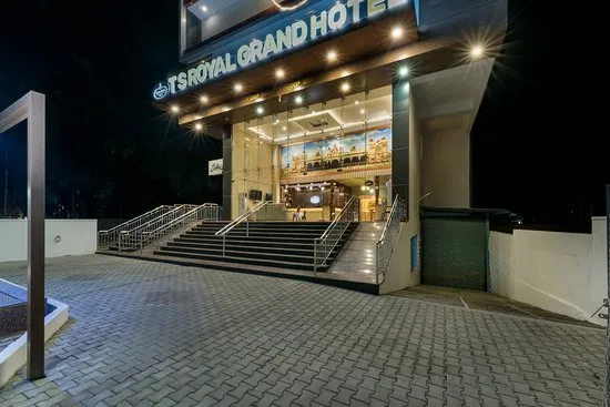 T S Royal Grand Hotel - Chandapura