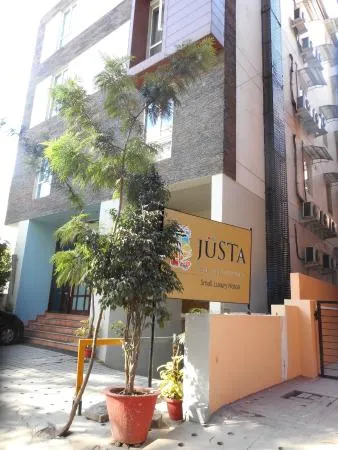jüSTa Off MG Road, Bangalore
