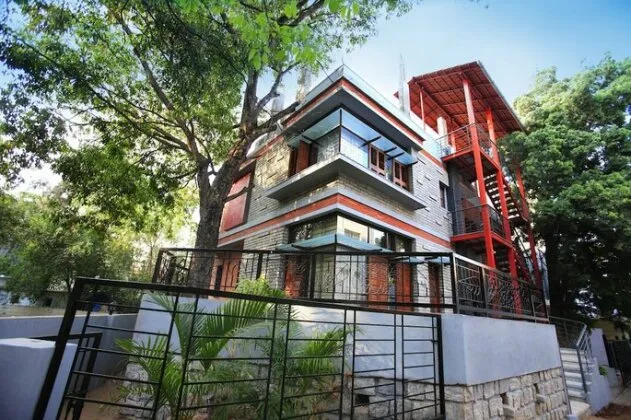 Golden Lotus Boutique Suites