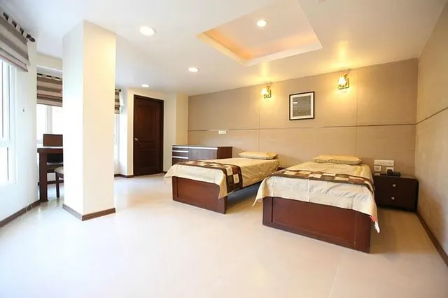 Brunton Heights Executive Suites - 5