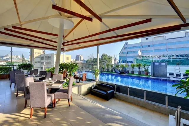 Iris - The Business Hotel - 4