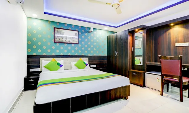 Tranquil Homes Guest House - 4