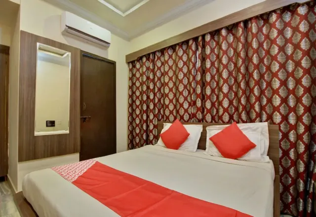 OYO 15955 Rest Inn - 4