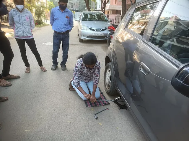 Abirami Driving School - 2