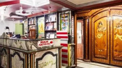 SPOT ON HOTEL GREEN VALLEY - 2