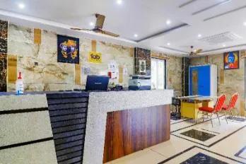 FabHotel Surya Grand I - Hotel - 2