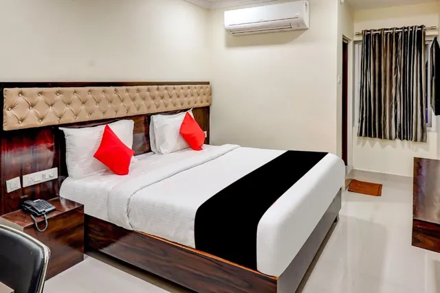 Super OYO Capital O Hotel Siddartha Elite - 4