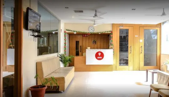 OYO 6383 Hotel Leela Grand Inn - 2