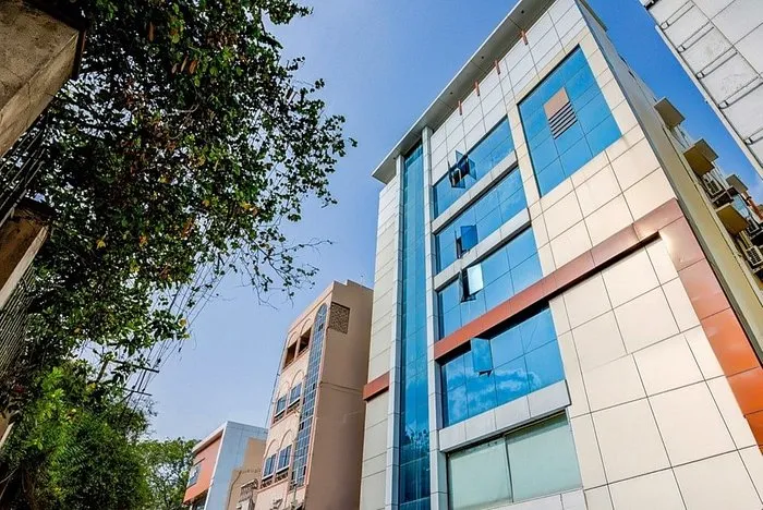 OYO 6383 Hotel Leela Grand Inn