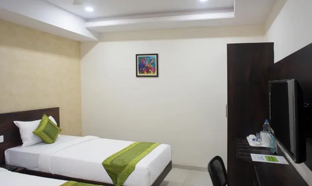 Treebo Trend Celeste - 4