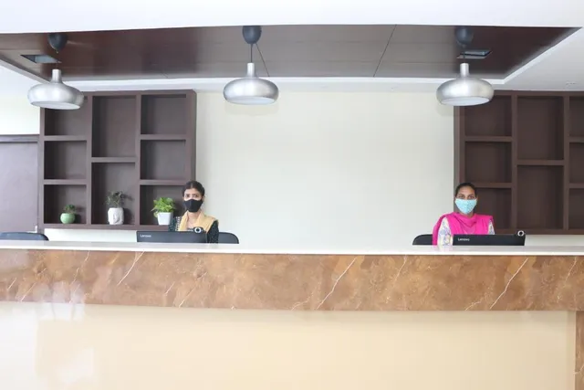 Gadiraju Palace Convention Center & Hotel - 2