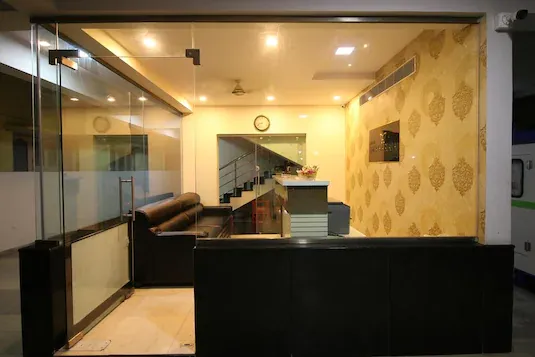 SRI MAHARAJA INN - 2