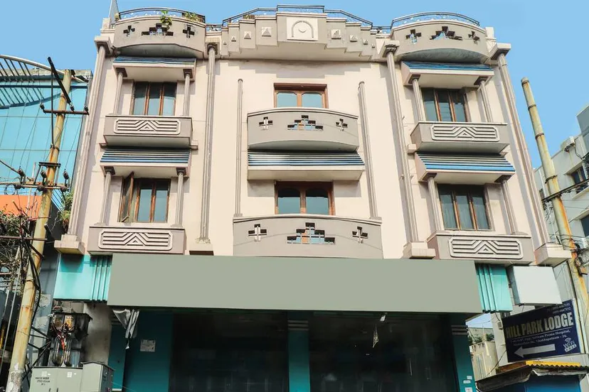 SPOT ON 81033 HOTEL HILL PARK