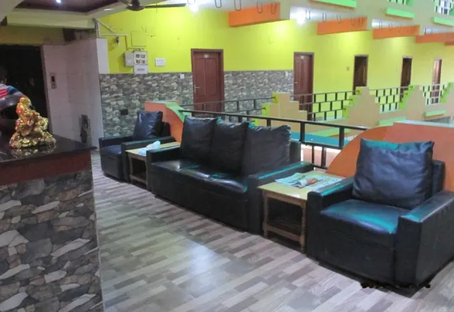 HOTEL SAI RESIDENCY - 3