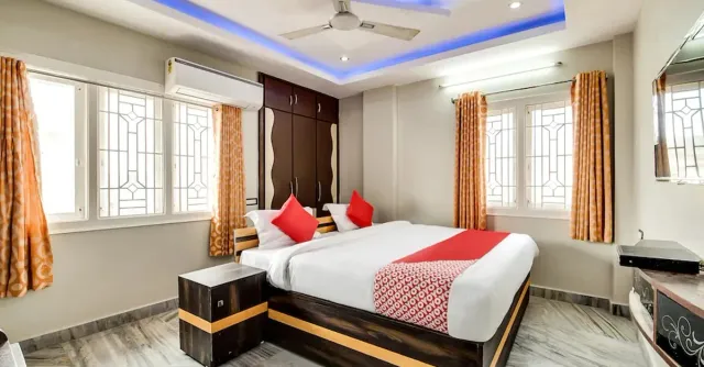 OYO Sai Nivas - 4
