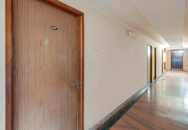 Super OYO Flagship Hotel Cauvery - 2