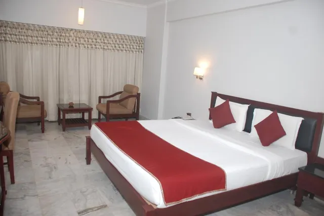 Bhimas Residency Hotel - 4
