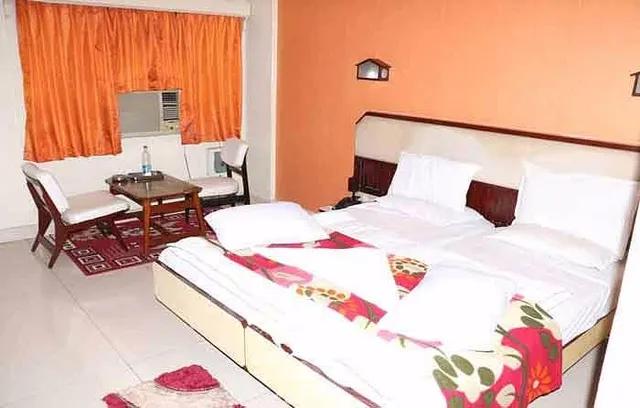 Hotel Amarawathi - 4