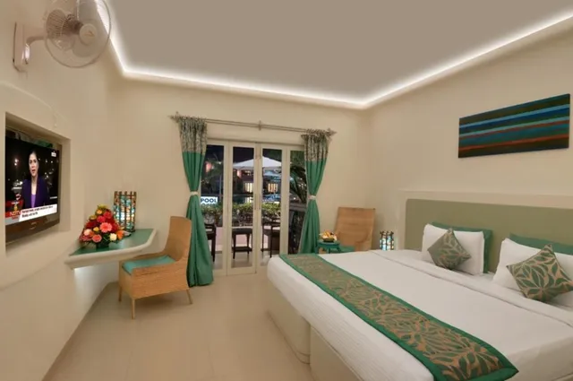 The Golden Crown Hotel & Spa - 5