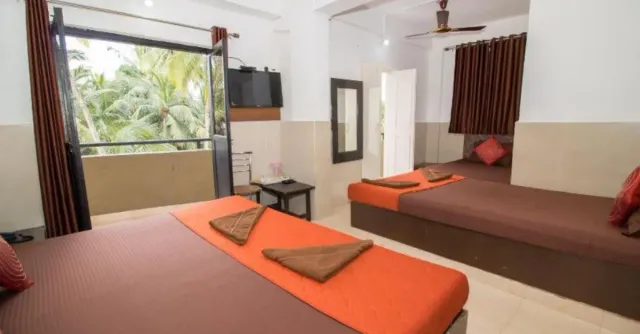 Hotel Travellers Inn Goa - 4