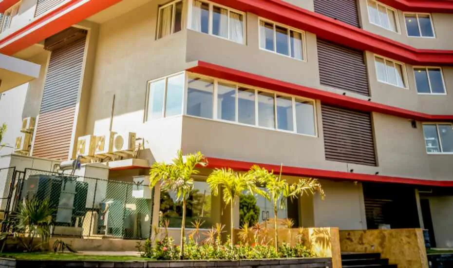 SinQ Edge Boutique Hotel