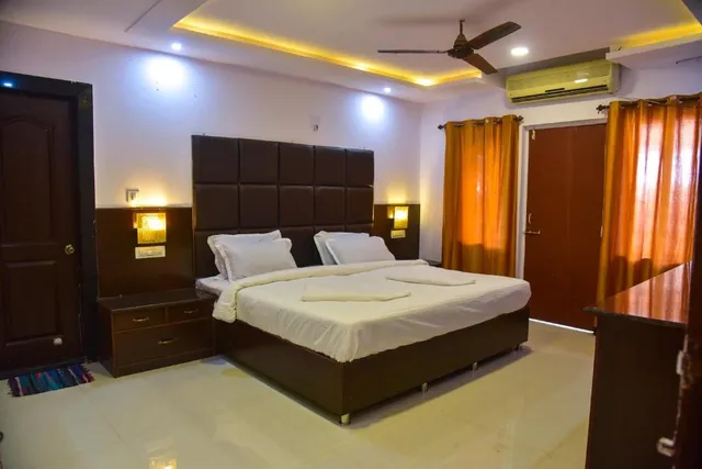 Hotel Gabriel Calangute beach - 3