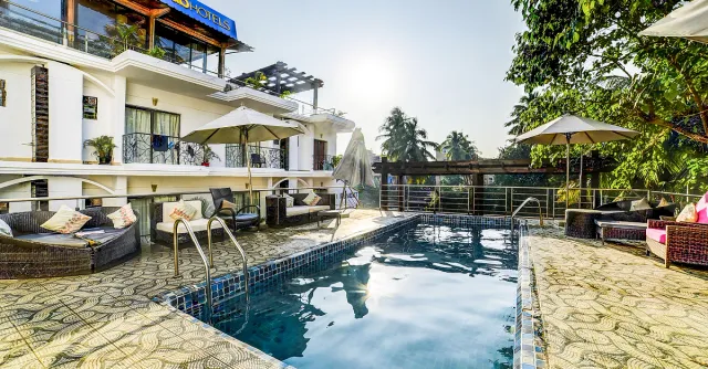 Calangute Beach Resort - 2