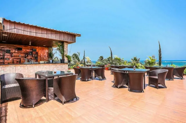 Hotel Sea Shore Beach Resort - 3