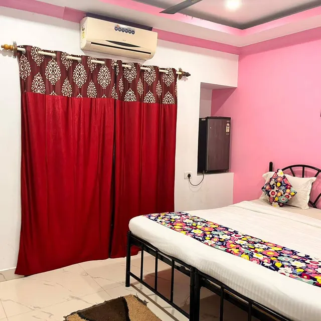 Queen of Queen's Hotel Calangute - 4