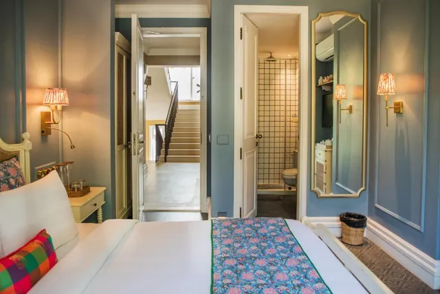 Red Thread Calangute - 5