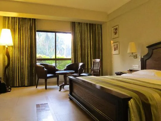 Neelam the Glitz - 6