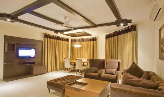 The Golden Suites & Spa - 3