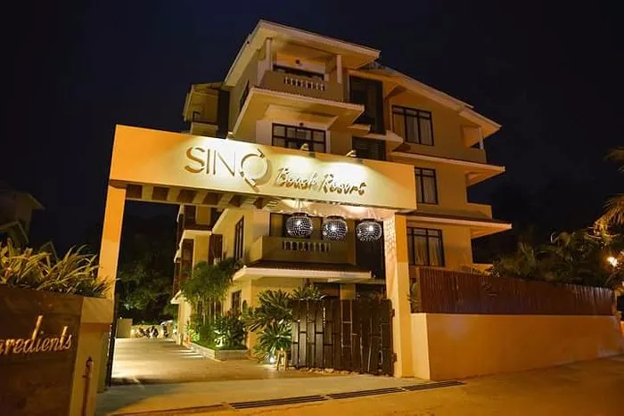 Sinq Beach Resort