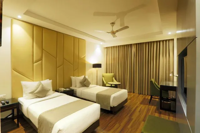 Resort The Lohias, Candolim Goa - 5