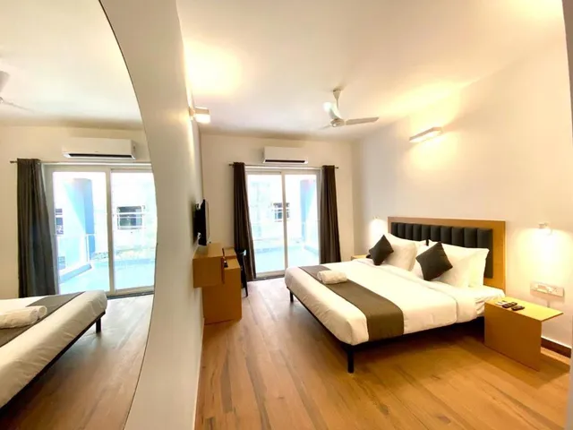 AMIGOS Candolim Beach Hotel - 2