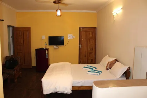 Candolim Comfort - 4