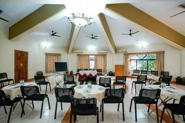 Lillywoods Highland Beach Resort - 2