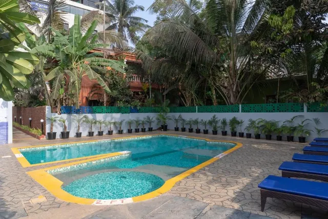 Hotel Citrus Prime, Candolim - 2