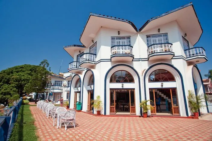 Sunset Beach Resort, Candolim, Goa