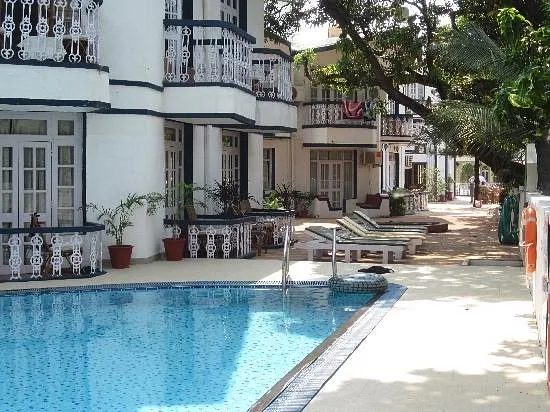 Sunset Beach Resort, Candolim, Goa - 2