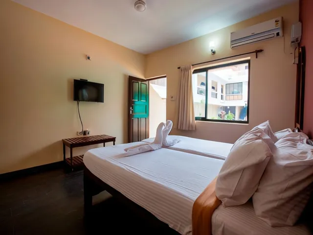 Serenity by the Sea Beach Resort - 3